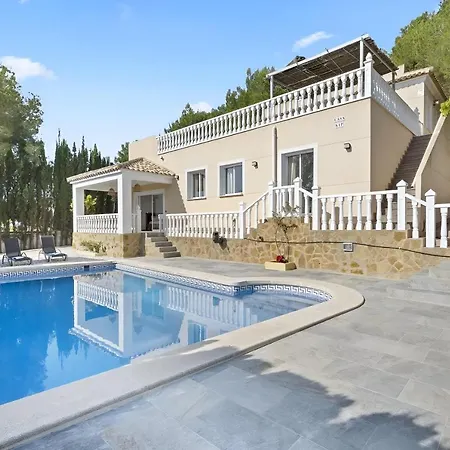 Kip, Private Pool & Jacuzzi Surrounded By Nature Villa Pinar de Campoverde