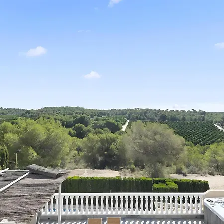 Kip, Private Pool & Jacuzzi Surrounded By Nature Pinar de Campoverde
